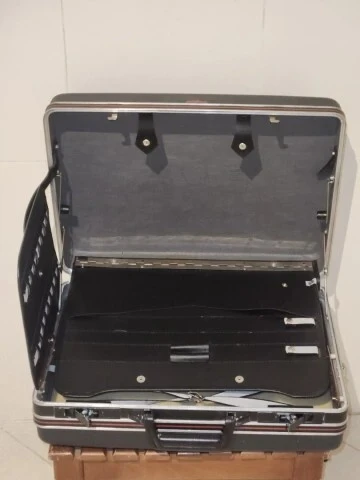 Valise pour l'outillage
