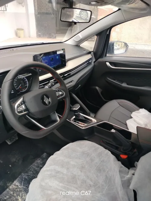 Geely GX3 PRO  2025 Livan Gx3