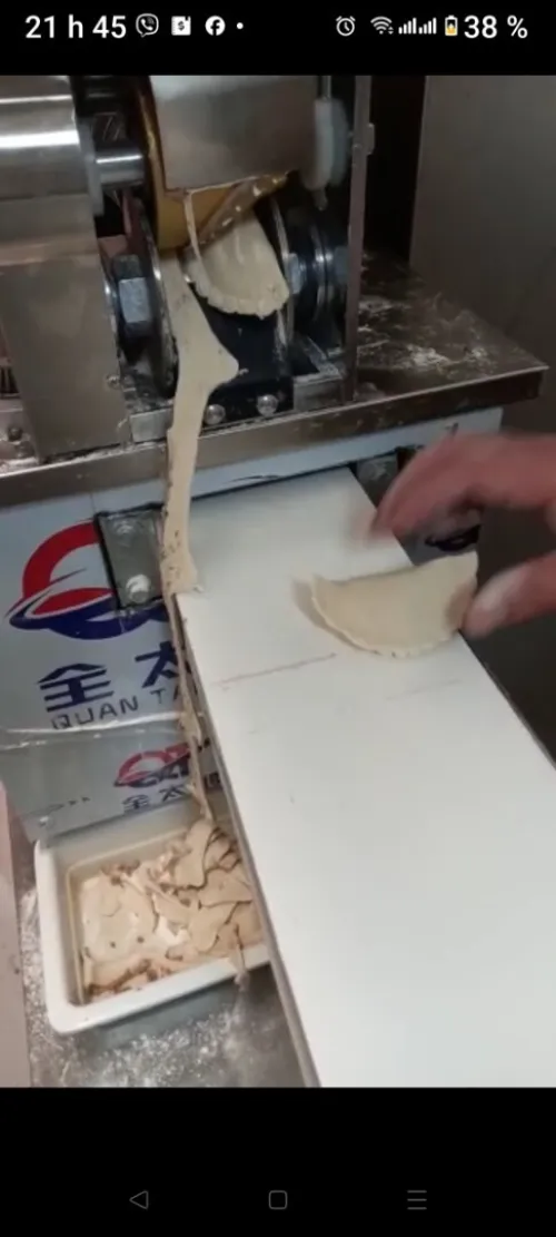 Samosa machine 