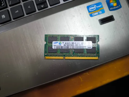 ram samsung DDR3 4GB (10600s) 1.50v so-dimm pour laptop