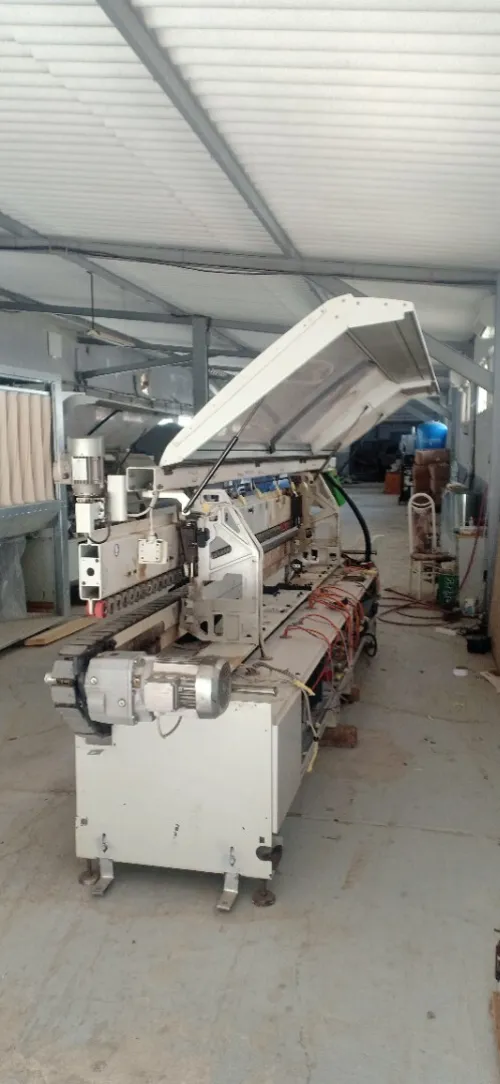 SERVICE INSTALLATION MAINTENANCE DES MACHINES INDUSTRIELLES 