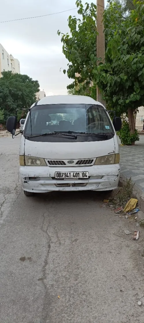 Kia Pregio 2001
