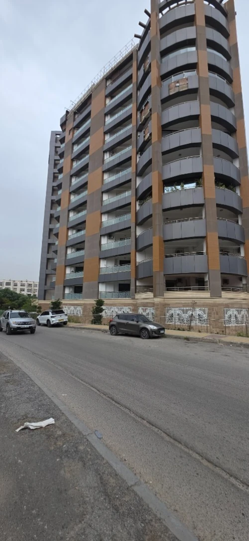 Location Appartement F5 Alger Hydra