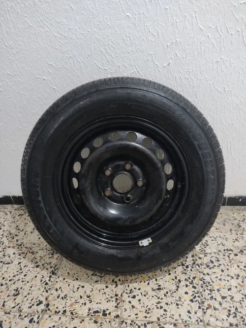 Pneu Bridgestone + Jante / Ref 195/65/R15