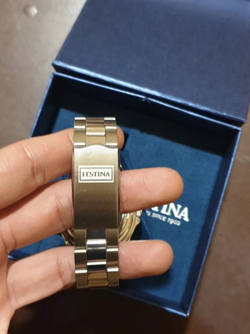 Festina