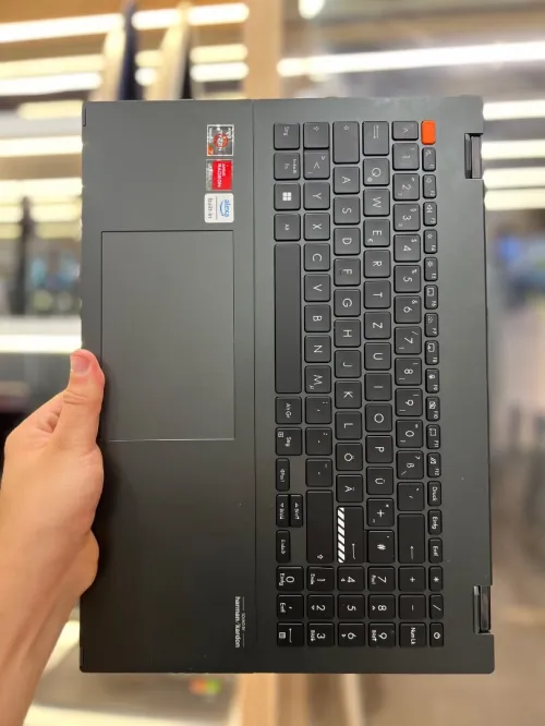 ASUS VIVOBOOK FLIP 16 2 en 1 RYZEN 7 7730U 16/1TERRA