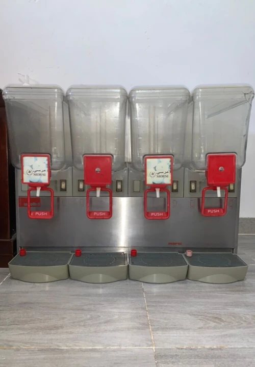 machine ajus marque ugolini 4 bag