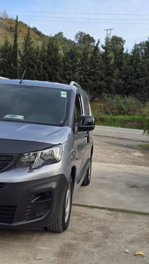 Peugeot Partner 2021 