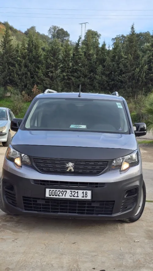 Peugeot Partner 2021 