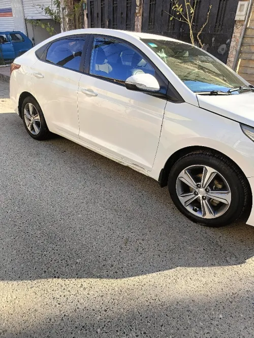 Hyundai Accent RB  4 portes 2018 GL+