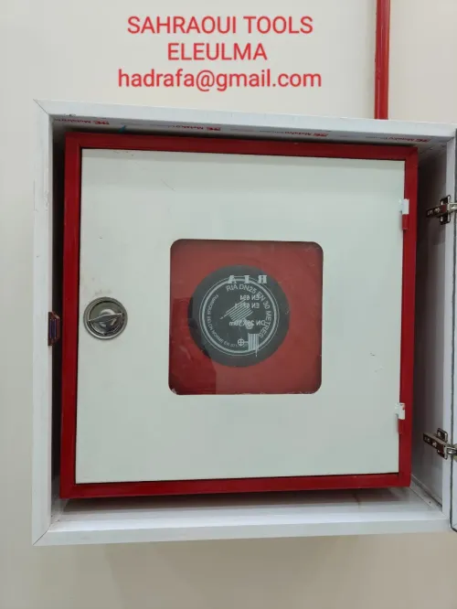 ROBINET D'INCENDIE ARME (RIA) avec ARMOIRE