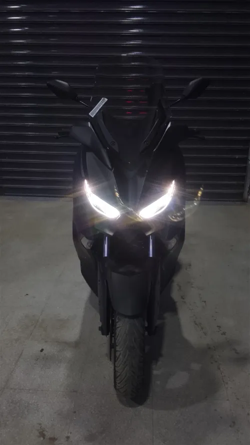 Yamaha Xmax 