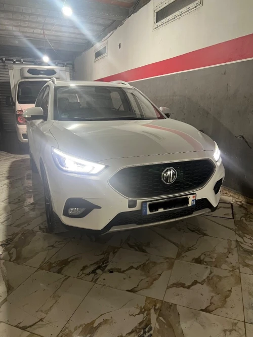 MG ZS 2023 Luxury