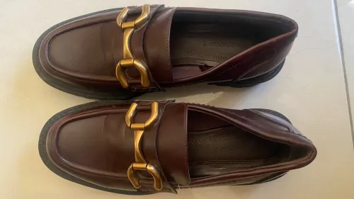 Derbies Stradivarius couleur burgundy tendance 