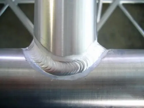 Soudage montage tuyauterie industrielle