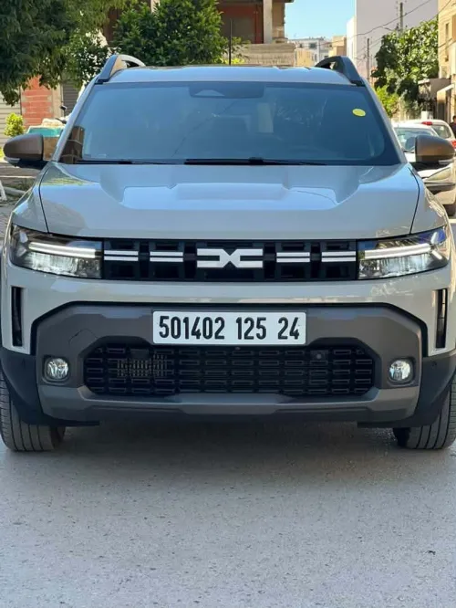 Dacia Duster 2025 gold