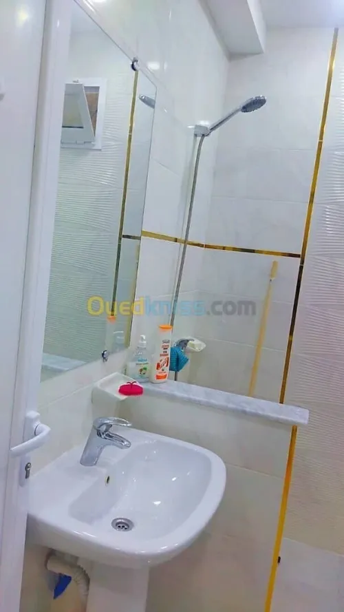 Location vacances Appartement F3 Alger Zeralda
