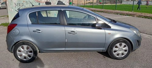 Opel Corsa 2012 Corsa