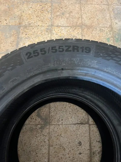 Vente pneus 255/55/19