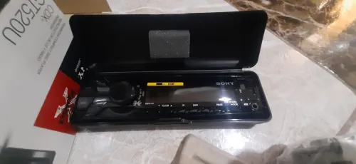 Poste Radio SONY CDX