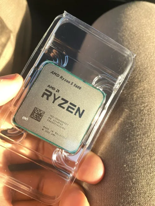 Processeur AMD Ryzen 5 5600