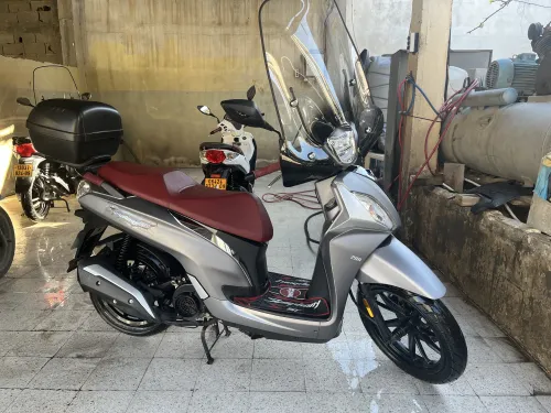 Sym St 200 2024