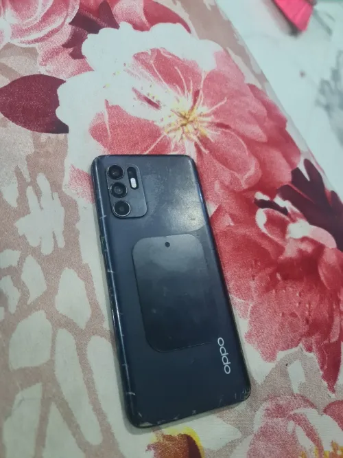 Oppo Reno 6