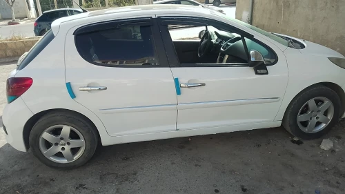 Peugeot 207 2011 Allure