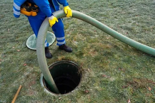 Service Débouchage canalisation nettoyage curage vidange fosse septique.