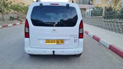Peugeot Partner 2016 Tepee