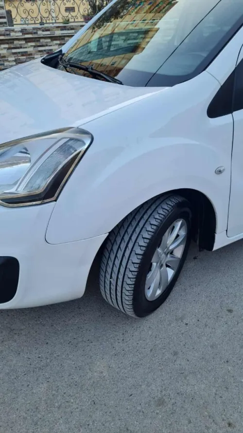 Peugeot Partner 2016 Tepee Allure 