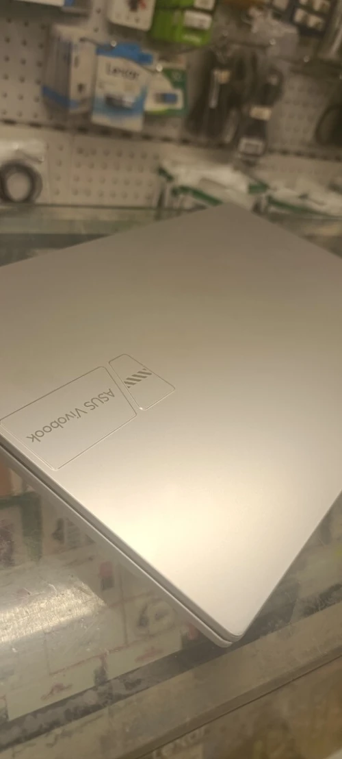 PC PORTABLE ASUS VIVOBOOK X1504V / CORE 5 120U 1.4 GHz - 5 GHz/ 16GB / 512GB M.2 GEN4 / ECRAN 15.6" FULL HD / WINDOWS 11 HOME ORIGINAL