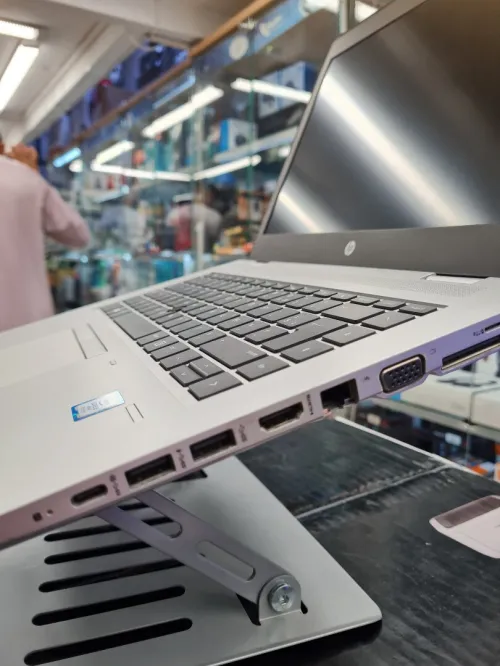 Pc Portable Hp Probook 640 G4 / I5-7200U 2.5 Ghz/ 8Go / 256Go Ssd/ 14" / ETAT 9/10