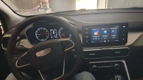 Geely Coolray 2025 
