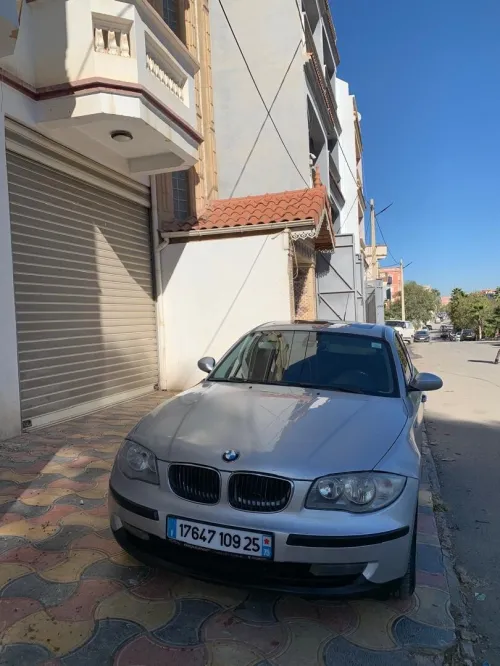 BMW Série 1 2009 