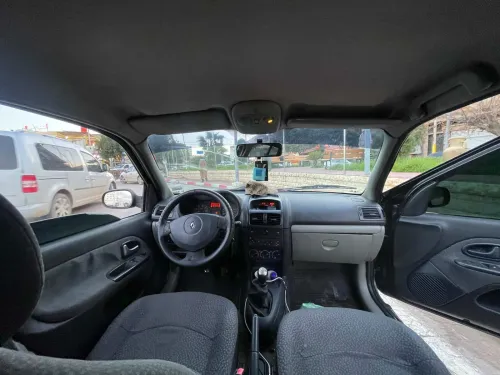 Renault Clio 2 2004 Extreme