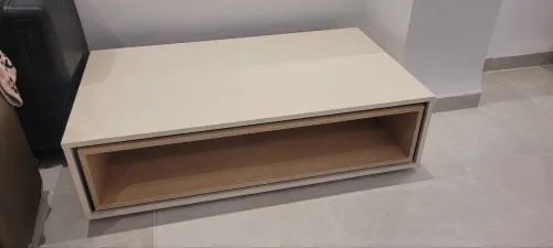Meuble de TLV + table 