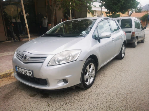 Toyota Auris 2012 