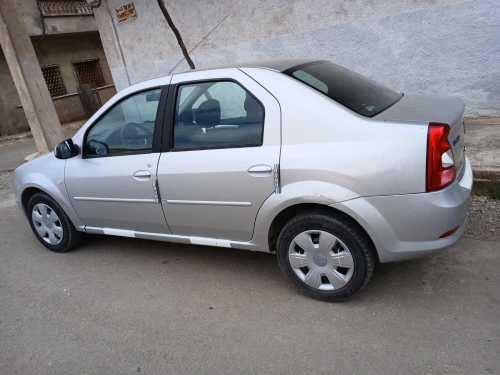 Renault Logan 2013 