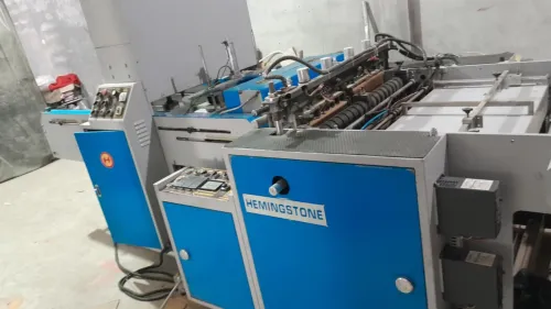 Machine sachet plastique très bonne état 
