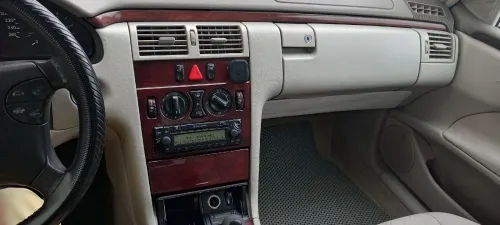 Mercedes Classe E 2001 Classe E