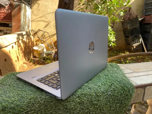 Pc portable HP elite book  840 g4 