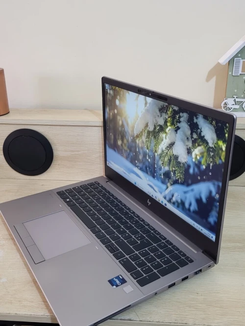 HP ZBook Fury G10 | CORE i7-13850HX | NVIDIA RTX A1000 6GB | 32GB RAM | 1To NVMe SSD | MOBILE WORKSTATION