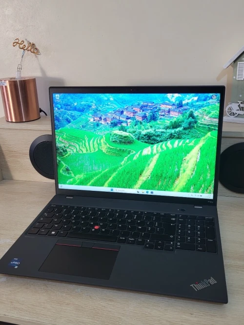 THINKPAD P16s 16" FHD +| vPRO CORE i7-1370P | RTX A500 4GB | 32GB RAM | 512GB NVMe SSD | WORKSTATION