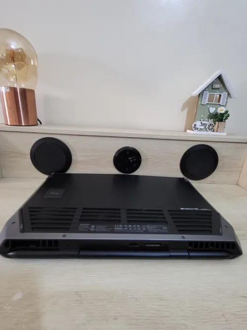 GAMING DELL Alienware 17 | CORE i7-6700HQ | NVIDIA GTX GeForce 980M 8GB | 16GB RAM | 1TB SSD