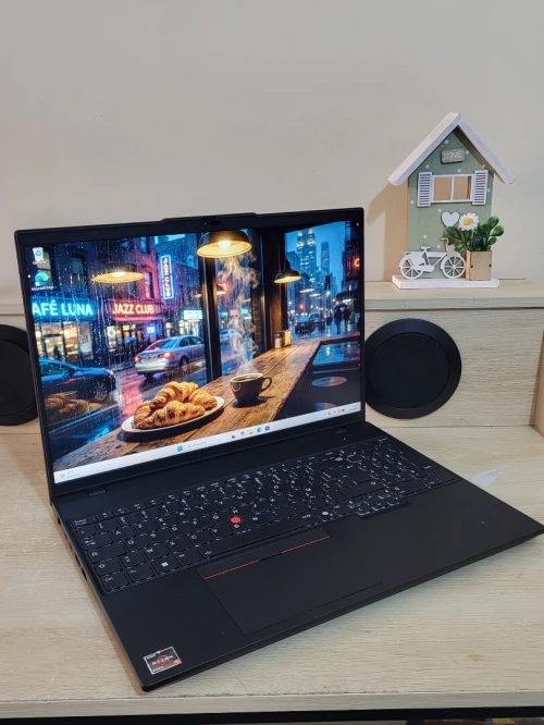 THINKPAD L16 | AMD RYZEN 5 7535U | 16GB RAM | 256GB NVMe SSD | AMD RADEON GRAPHICS