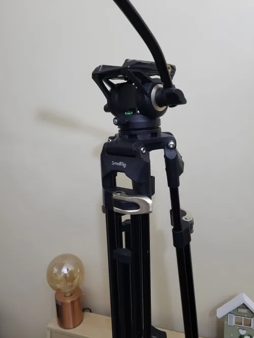 SMALLRIG AD-01 Trépied Vidéo, Trépied en Alliage d'Aluminium de 73"/186cm avec Tête Fluide