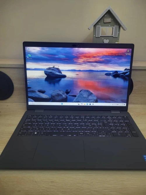 DELL LATITUDE 3540 2024 15.6 FHD | CORE i5 1235U | 8GB RAM | 512GB M2 SSD