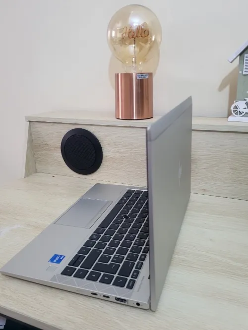 HP EliteBook 840 G8 | CORE i7 1165G7 @2.80GHz | 16GB RAM | 512GB NVMe SSD | INTEL IRIS XE GRAPHICS