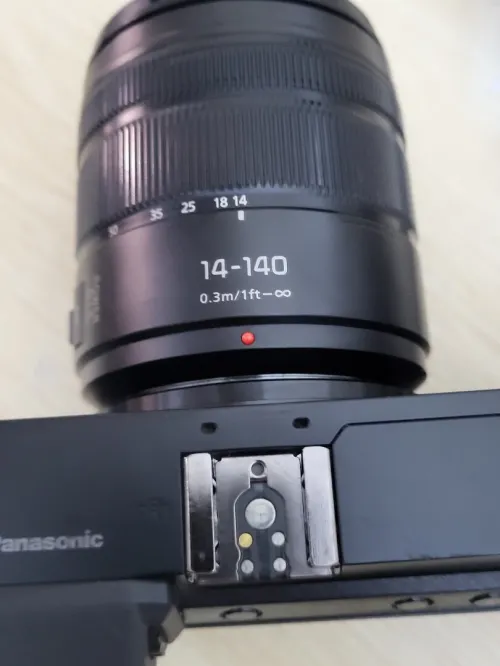 Panasonic Lumix GX80 | Hybride Compact Vidéo UHD 4K + panasonic lumix g vario 14-140mm f3.5-5.6 asph